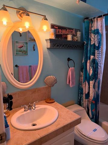 8381 NW 28th Place, Sunrise, FL 33322