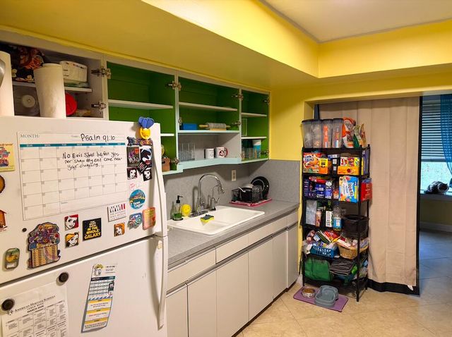 8381 NW 28th Place, Sunrise, FL 33322