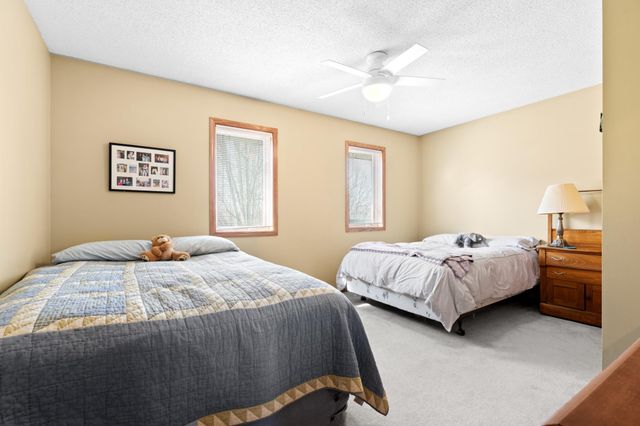 2217 Baihly Summit Drive SW, Rochester, MN 55902