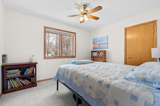 2217 Baihly Summit Drive SW, Rochester, MN 55902