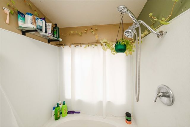 1315 S Tonto Road, Golden Valley, AZ 86413