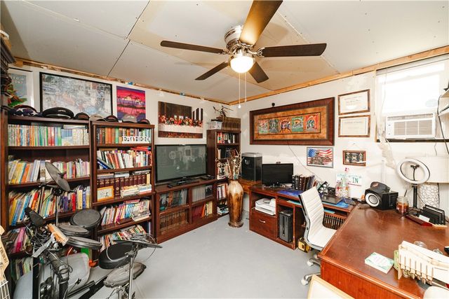 1315 S Tonto Road, Golden Valley, AZ 86413