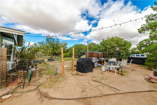 1315 S Tonto Road, Golden Valley, AZ 86413