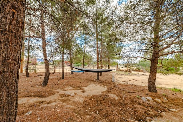 1315 S Tonto Road, Golden Valley, AZ 86413