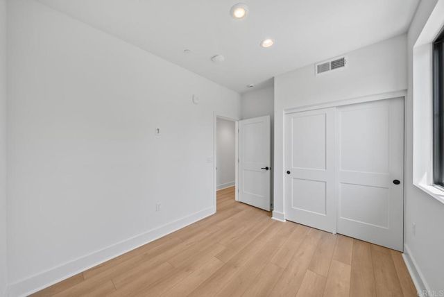 1101 Catania 104, Encinitas, CA 92024