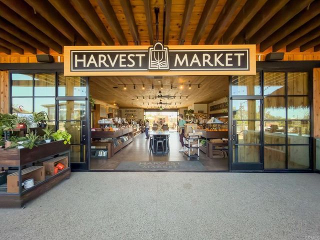 1101 Catania 104, Encinitas, CA 92024