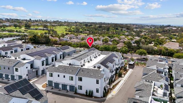1101 Catania 104, Encinitas, CA 92024