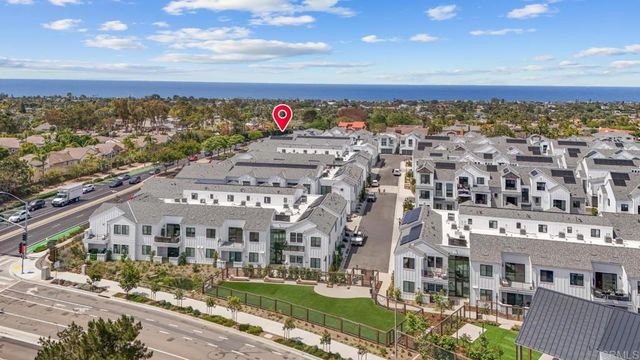 1101 Catania 104, Encinitas, CA 92024
