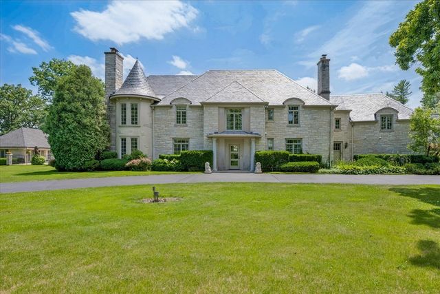 2311 Burr Oak, Northfield, IL 60093
