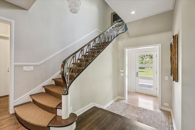 2311 Burr Oak, Northfield, IL 60093