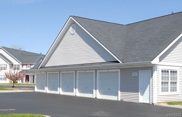 5 Autumn Creek C PLan, Amherst, NY 14221