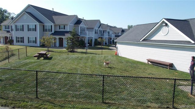 5 Autumn Creek C PLan, Amherst, NY 14221