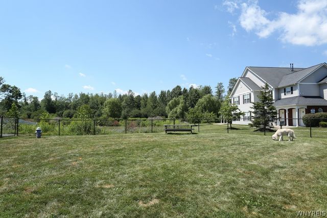 5 Autumn Creek C PLan, Amherst, NY 14221