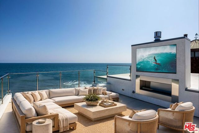 24380 Malibu Road, Malibu, CA 90265