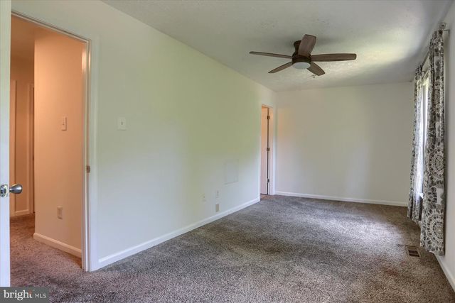 32 GWYNNSWOOD RD, Owings Mills, MD 21117