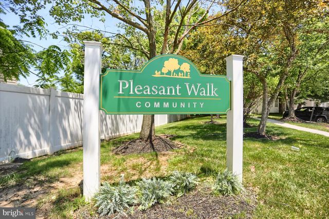 32 GWYNNSWOOD RD, Owings Mills, MD 21117