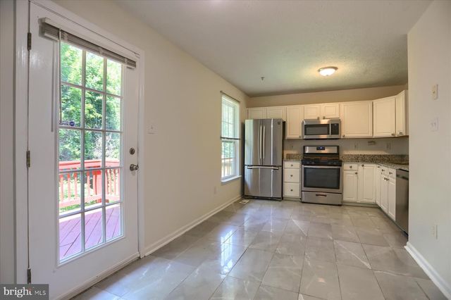 32 GWYNNSWOOD RD, Owings Mills, MD 21117
