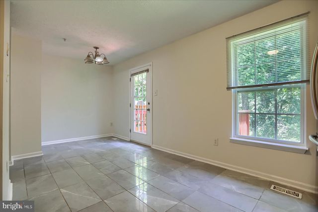 32 GWYNNSWOOD RD, Owings Mills, MD 21117