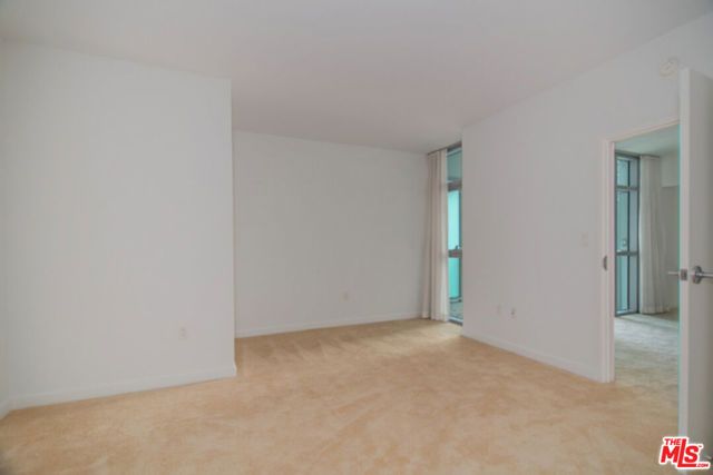13700 Marina Pointe Drive 1027, Marina Del Rey, CA 90292
