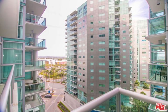 13700 Marina Pointe Drive 1027, Marina Del Rey, CA 90292