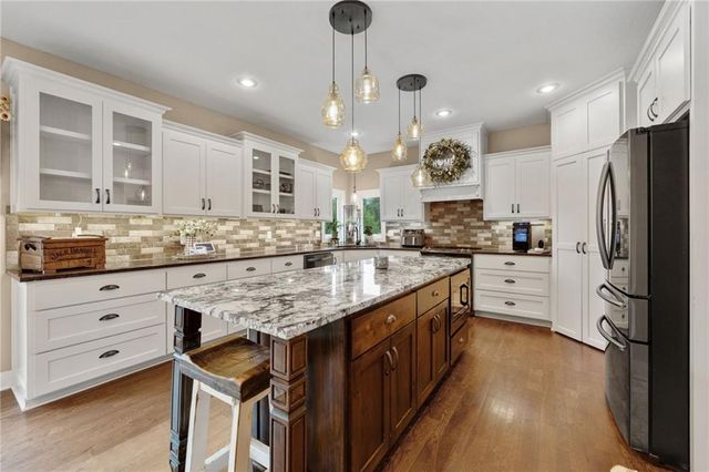 29125 W 184th Street, Gardner, KS 66030