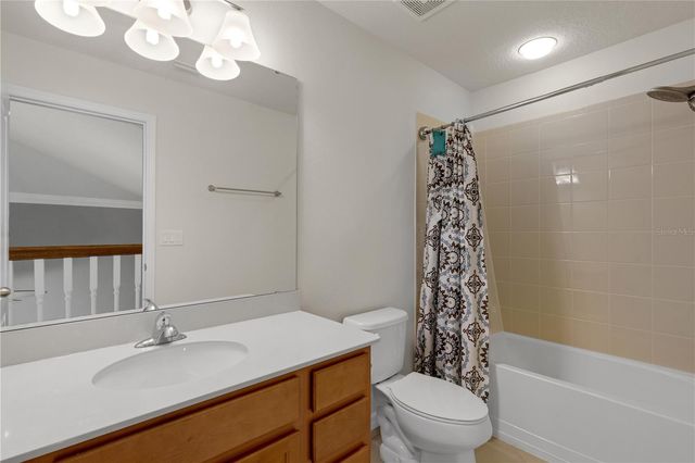 5166 BAY ISLE CIRCLE, Clearwater, FL 33760