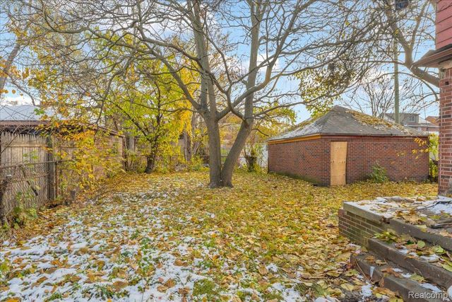 17300 Woodingham Drive, Detroit, MI 48221