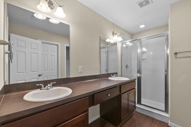 5 Hancock Street, Conroe, TX 77301
