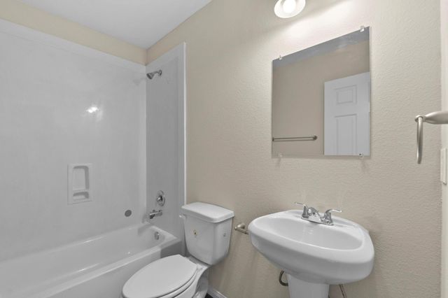 5 Hancock Street, Conroe, TX 77301