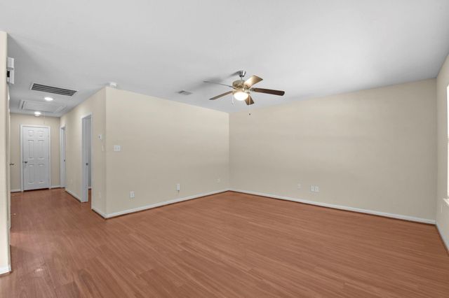 5 Hancock Street, Conroe, TX 77301