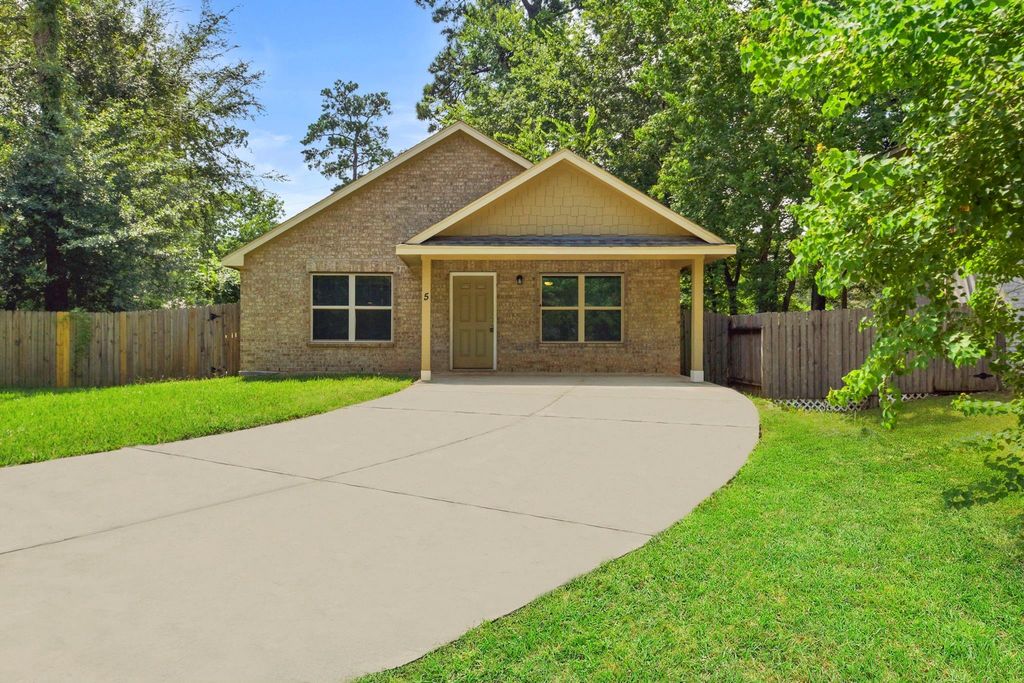 5 Hancock Street, Conroe, TX 77301