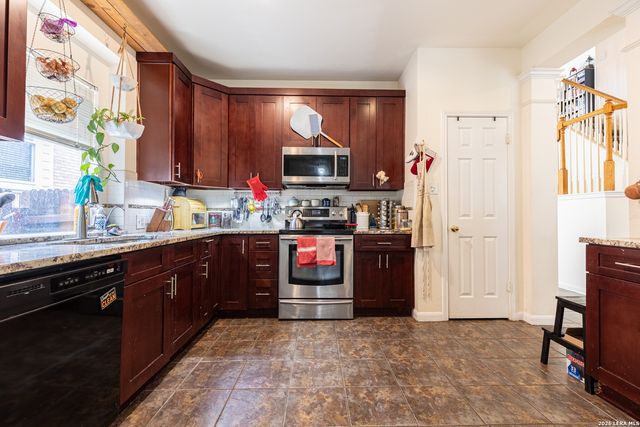6015 ELK VLY, San Antonio, TX 78249