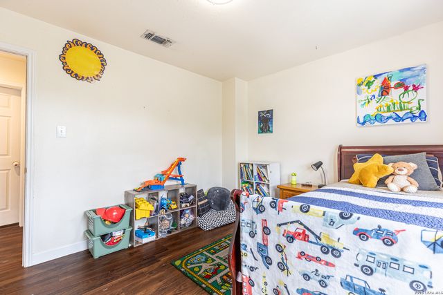 6015 ELK VLY, San Antonio, TX 78249