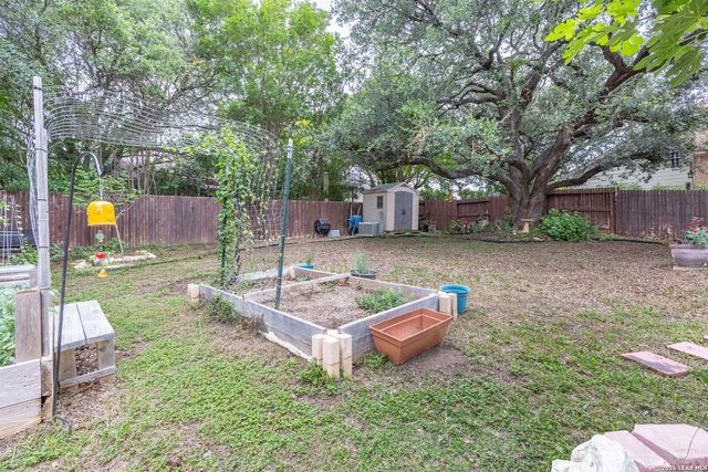 6015 ELK VLY, San Antonio, TX 78249