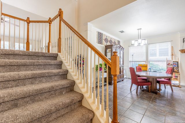 6015 ELK VLY, San Antonio, TX 78249