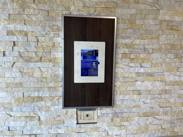 4164 Inverrary Dr 410, Lauderhill, FL 33319