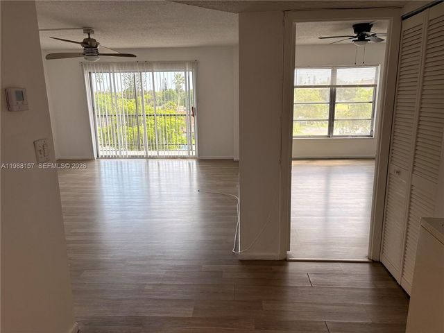 4164 Inverrary Dr 410, Lauderhill, FL 33319