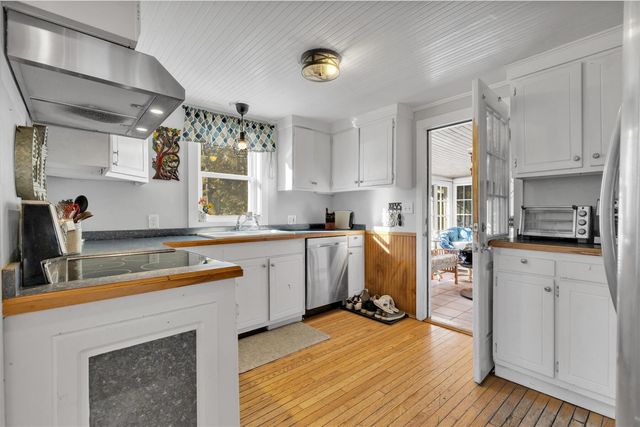 104 Toms Path, Dennis Port, MA 02639