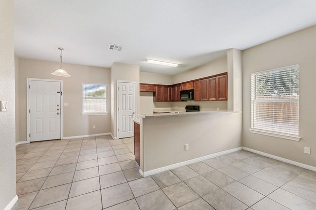 412 Carl Shipp DR A, Liberty Hill, TX 78642