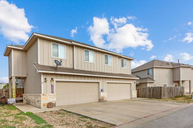 412 Carl Shipp DR A, Liberty Hill, TX 78642