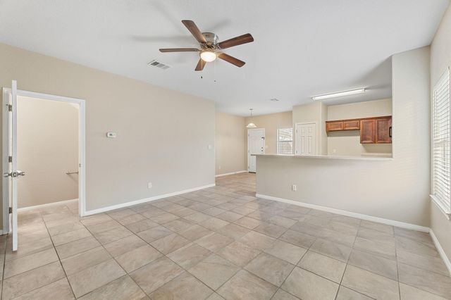 412 Carl Shipp DR A, Liberty Hill, TX 78642