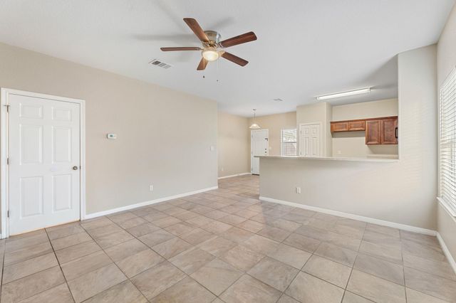 412 Carl Shipp DR A, Liberty Hill, TX 78642