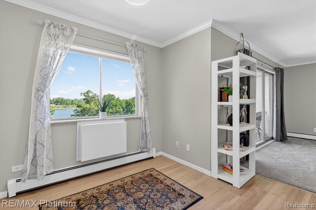 5980 Alan Drive 8, Brighton, MI 48116