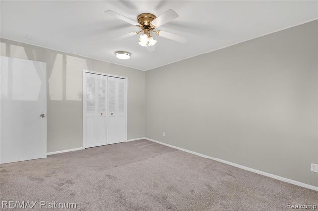 5980 Alan Drive 8, Brighton, MI 48116