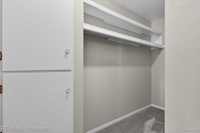 5980 Alan Drive 8, Brighton, MI 48116