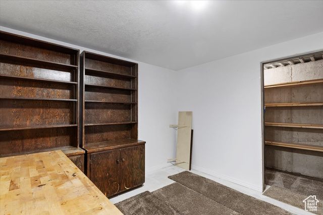 32 BELMORE DR, Kaysville, UT 84037