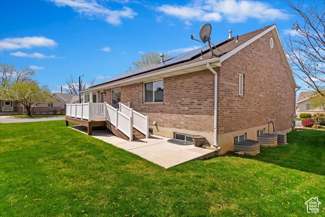 32 BELMORE DR, Kaysville, UT 84037