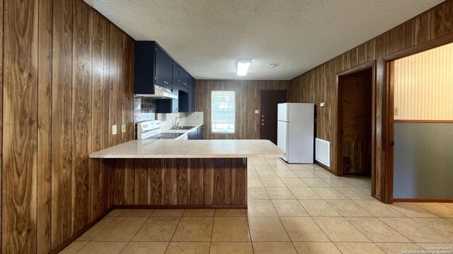 17 Fm 473, Comfort, TX 78013