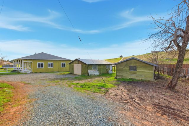 7580 Latrobe Rd, Shingle Springs, CA 95682