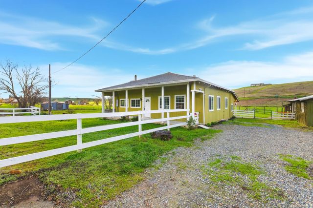 7580 Latrobe Rd, Shingle Springs, CA 95682